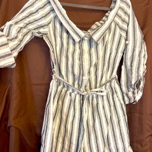 Off shoulder romper